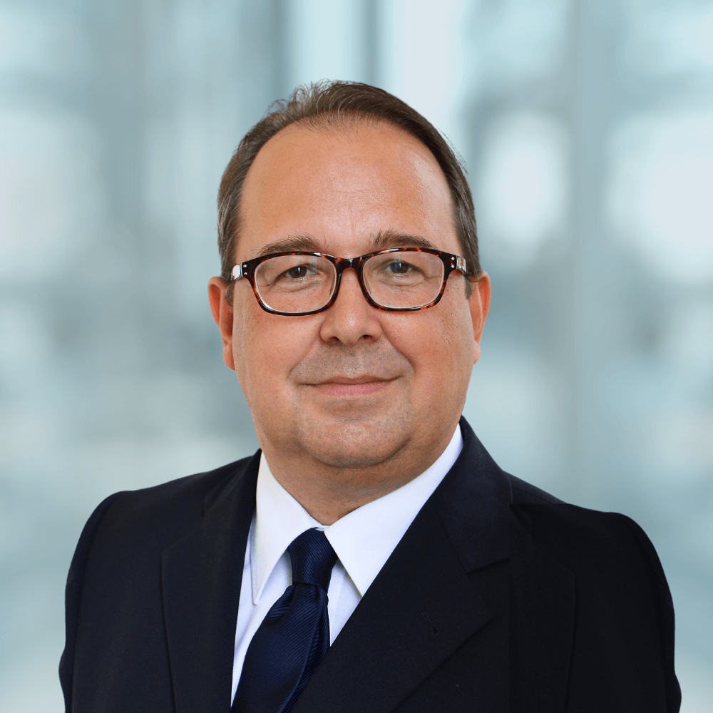 Dr. Michael Thorn Dr. Michael Thorn